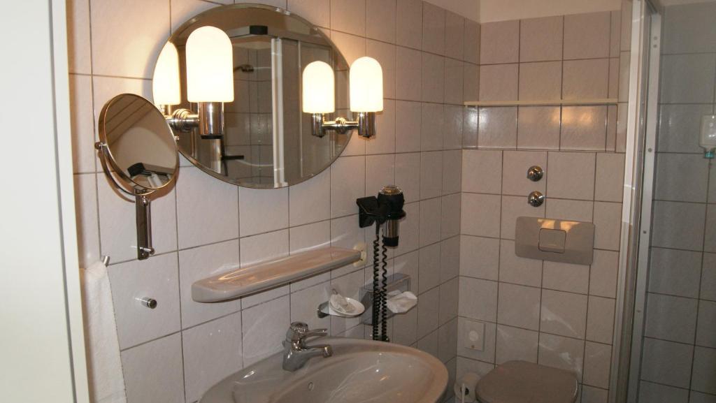 Hotel Deutsches Haus Blomberg  Room photo